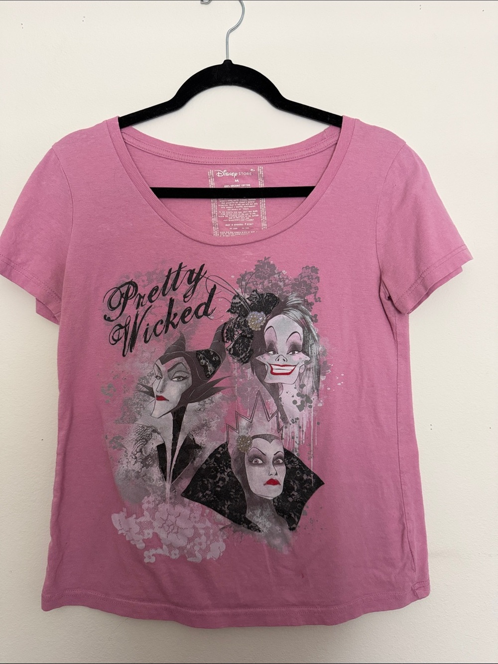 Disney Women’s Pink Villains Graphic Tee - 'Pretty Wicked'